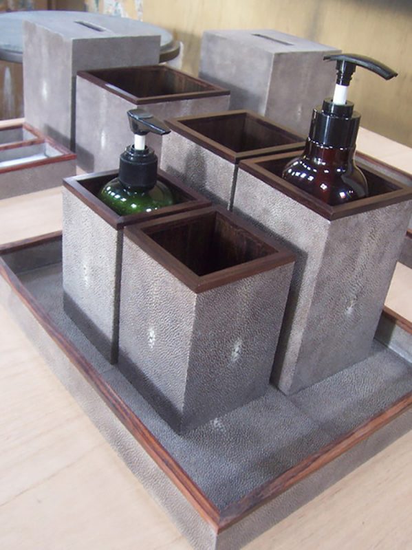 amenity tray